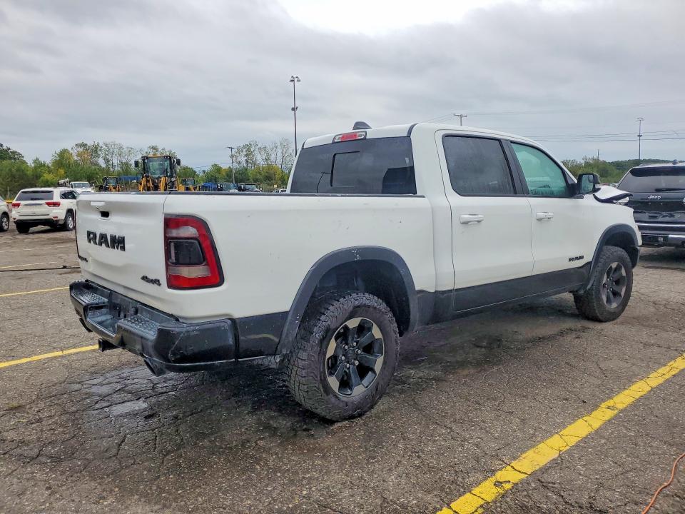 Photo 3 from auction – 2019 RAM 1500 with VIN 1C6SRFLT8KN704404