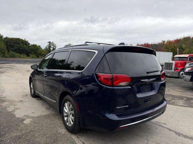 Photo 3 from auction – 2019 CHRYSLER PACIFICA with VIN 2C4RC1BG0KR552637