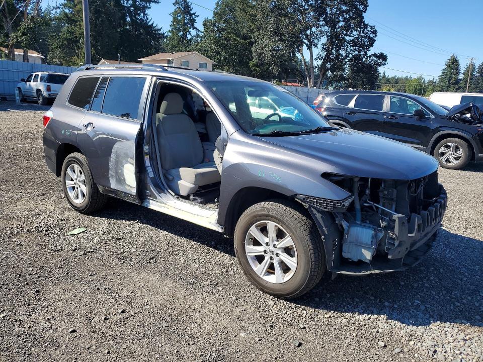 Снимка 4 от търг – 2011 TOYOTA HIGHLANDER с VIN 5TDBK3EH1BS050148