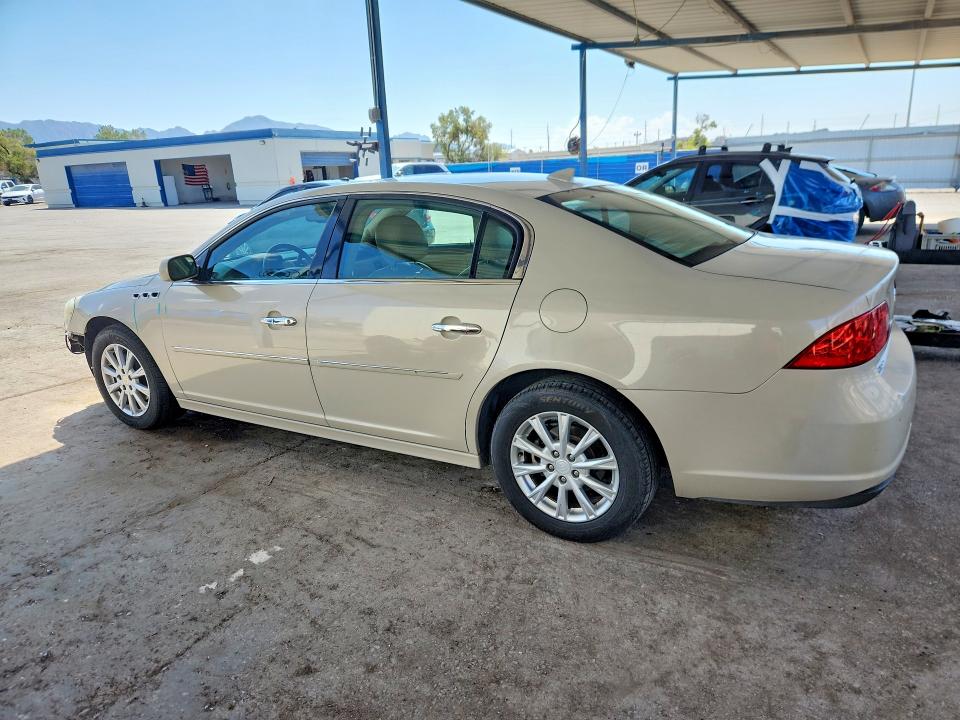 Photo 2 from auction – 2011 BUICK LUCERNE with VIN 1G4HC5EM6BU110691