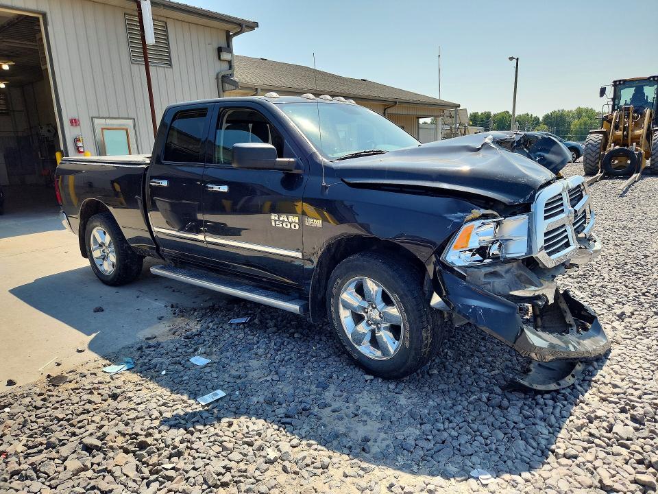 Photo 4 from auction – 2016 RAM 1500 with VIN 1C6RR7GT6GS234221