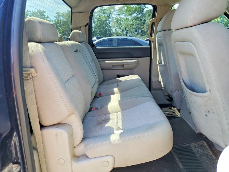 Photo 10 from auction – 2010 CHEVROLET SILVERADO with VIN 3GCRCSE03AG121735