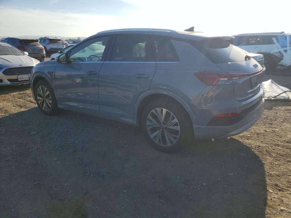 Foto 2 de la subasta – 2023 AUDI Q4 E-TRON con VIN WA1BCBFZ2PP018819