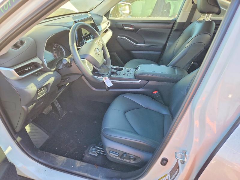 Photo 7 from auction – 2025 TOYOTA HIGHLANDER with VIN 5TDKDRBH4SS586870