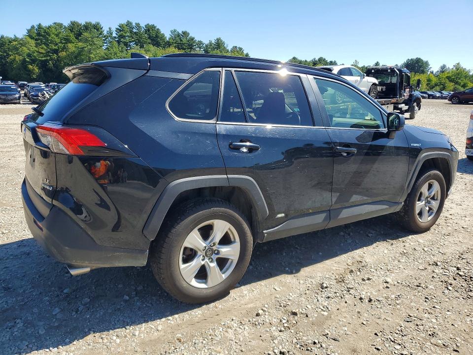 Photo 3 from auction – 2019 TOYOTA RAV4 with VIN JTMLWRFV5KJ006666