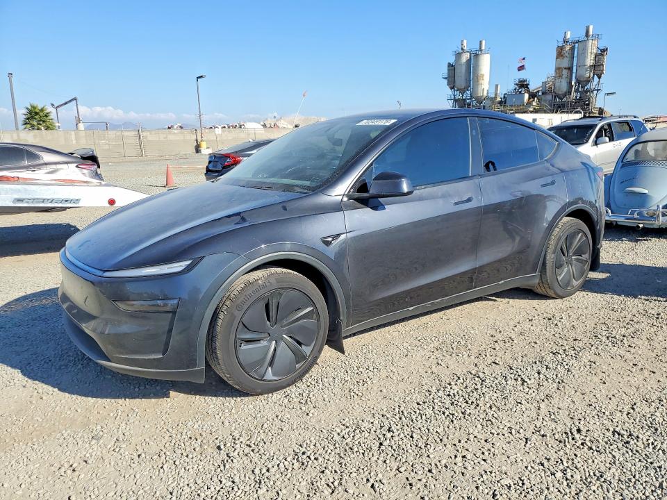 TESLA MODEL Y 2026 with VIN 7SAYGDED3TF525015 - Photo from auction