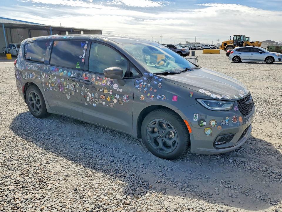 صورة رقم 4 من المزاد - 2022 CHRYSLER PACIFICA مع VIN 2C4RC1L71NR134929