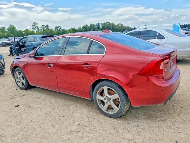 Photo 2 from auction – 2012 VOLVO S60 with VIN YV1622FS1C2041393