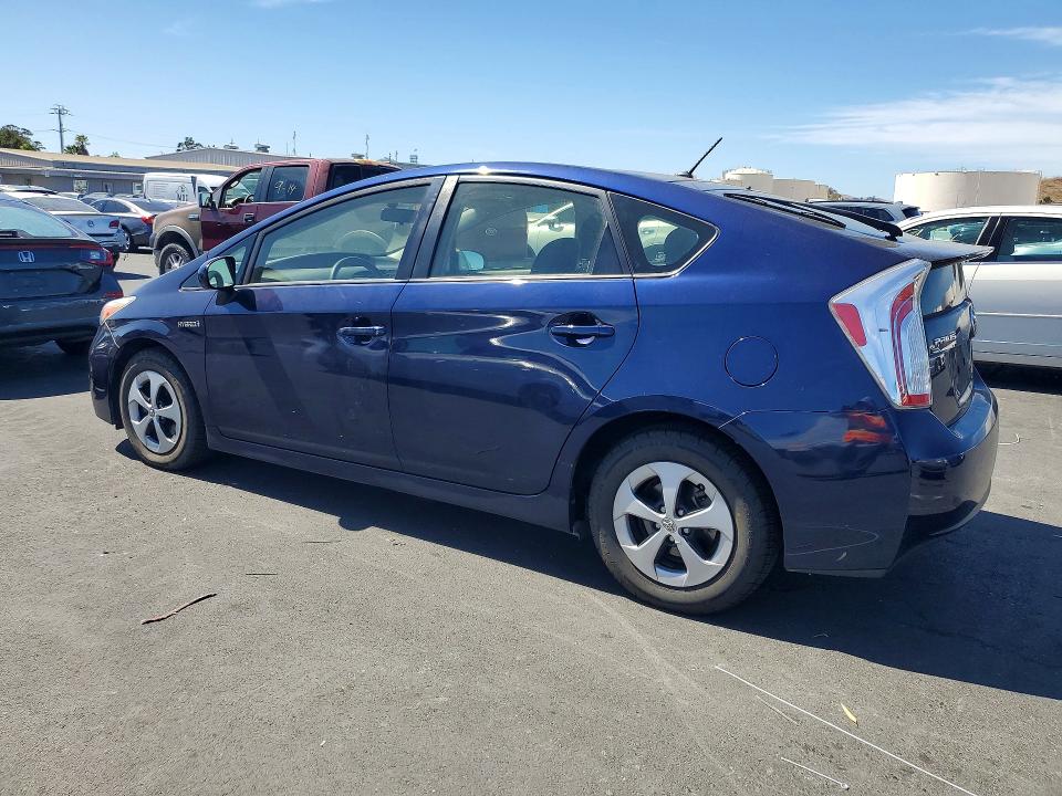 Photo 2 from auction – 2012 TOYOTA PRIUS with VIN JTDKN3DU3C1512696