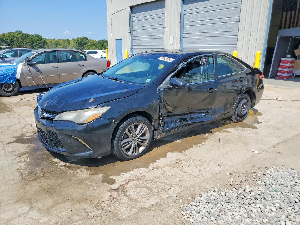TOYOTA CAMRY 2015 with VIN 4T1BF1FK7FU977123 - Photo from auction