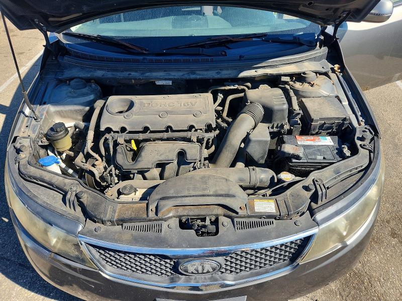 Снимка 11 от търг – 2011 KIA FORTE5 с VIN KNAFU5A21B5386880