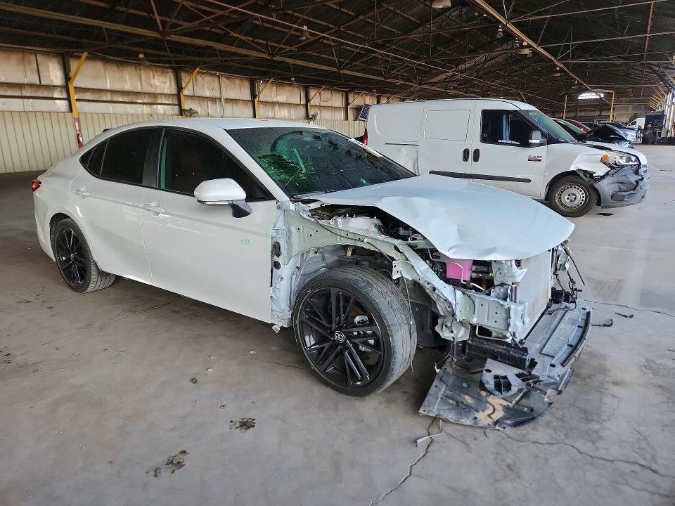 Photo 4 from auction – 2025 TOYOTA CAMRY with VIN 4T1DAACK6SU095978