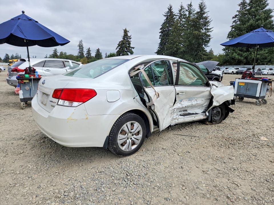 Photo 3 from auction – 2010 SUBARU LEGACY with VIN 4S3BMBA67A3232364