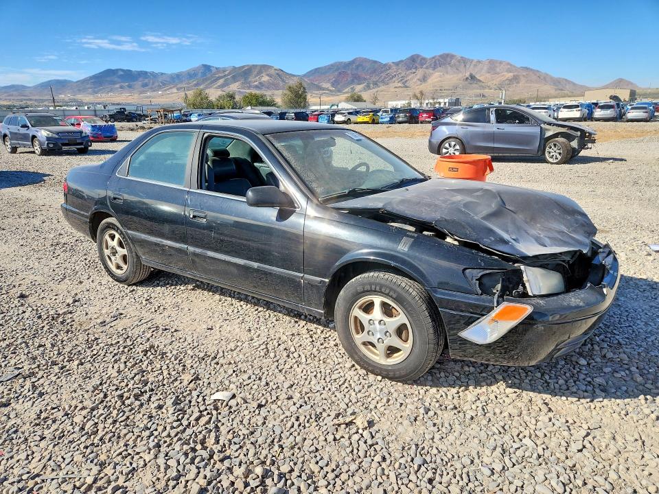 Photo 4 from auction – 1998 TOYOTA CAMRY with VIN JT2BG28K9W0243071