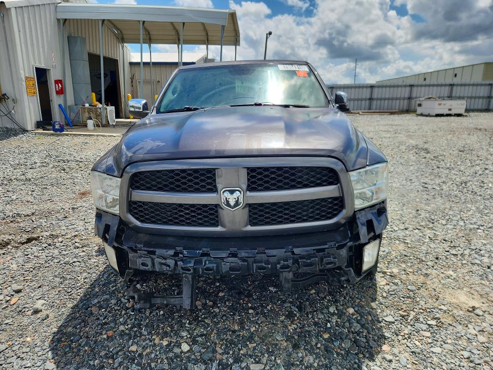 Снимка 5 от търг – 2016 RAM 1500 с VIN 3C6JR6AG3GG245722