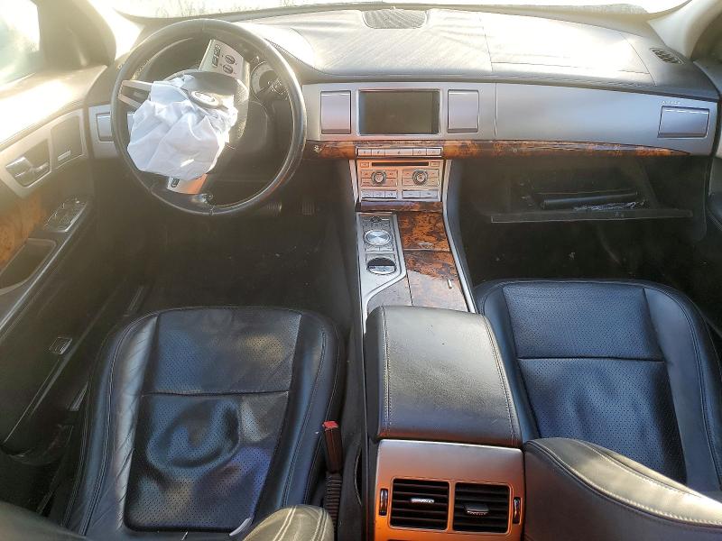 Снимка 8 от търг – 2009 JAGUAR XF с VIN SAJXA06B79HR33673