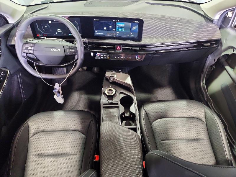 Foto 8 de la subasta – 2025 KIA EV6 con VIN 5XYC34JA4SG010739