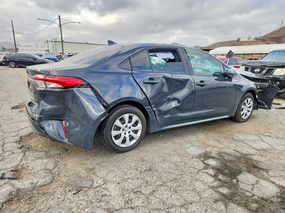 Снимка 3 от търг – 2025 TOYOTA COROLLA с VIN 5YFB4MDE3SP249735