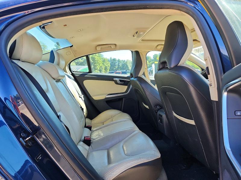 Photo 10 from auction – 2012 VOLVO S60 with VIN YV1622FS0C2081741