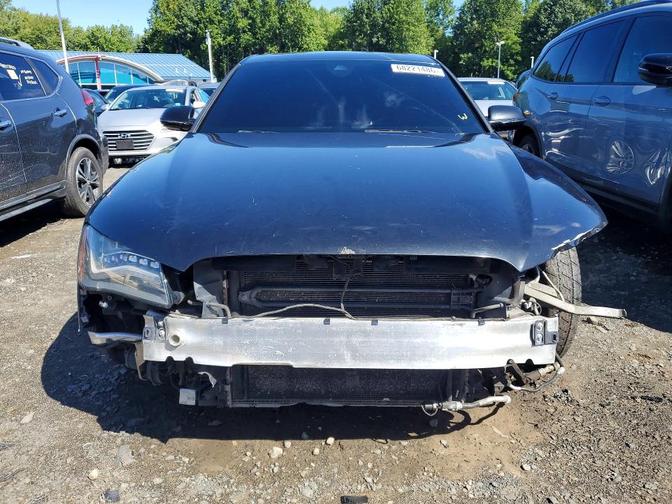 Фото 5 с аукциона – 2011 AUDI A8 с VIN WAURVAFD5BN008333