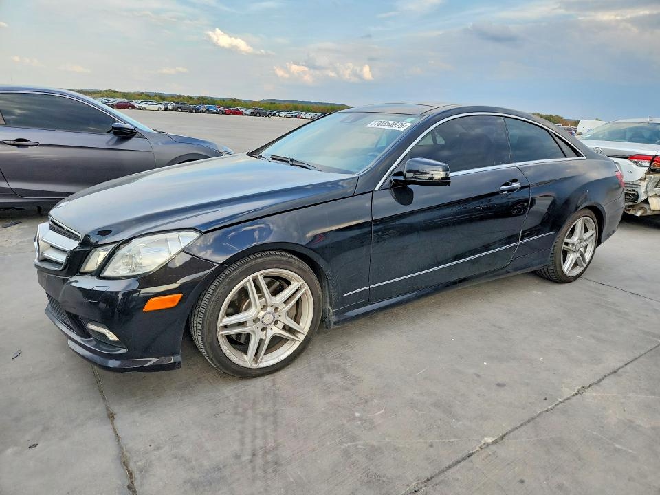 MERCEDES-BENZ E 2011 with VIN WDDKJ7CB9BF068251 - Photo from auction