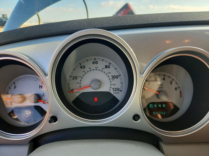 Photo 9 from auction – 2006 CHRYSLER PT CRUISER with VIN 3A4FY58B86T221888