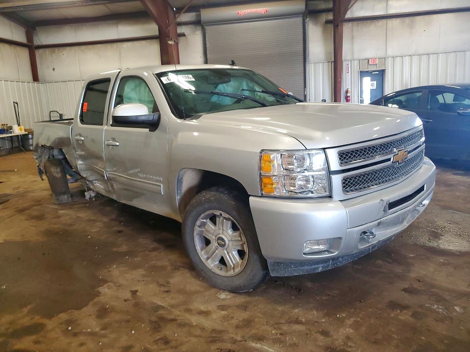 Photo 4 from auction – 2013 CHEVROLET SILVERADO with VIN 3GCPKSE74DG238042