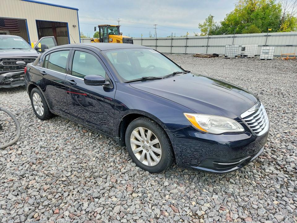Zdjęcie 4 z aukcji – 2011 CHRYSLER 200 z VIN 1C3BC1FG2BN503596
