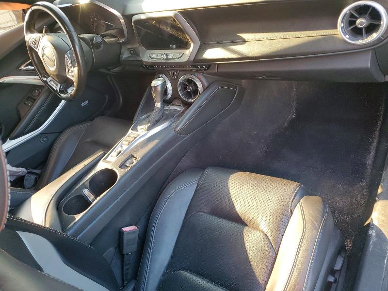 Снимка 8 от търг – 2016 CHEVROLET CAMARO с VIN 1G1FH1R71G0186496