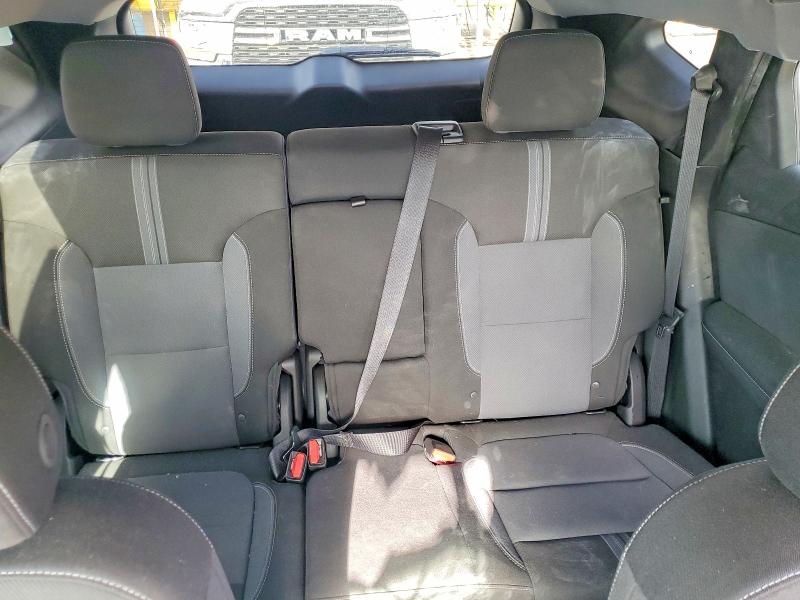 Photo 10 from auction – 2026 CHEVROLET BLAZER with VIN 3GNKBCR43TS162252
