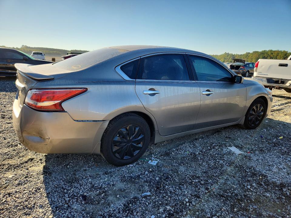 Снимка 3 от търг – 2013 NISSAN ALTIMA с VIN 1N4AL3AP9DC249142