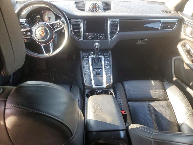 Photo 8 from auction – 2015 PORSCHE MACAN with VIN WP1AB2A50FLB59112