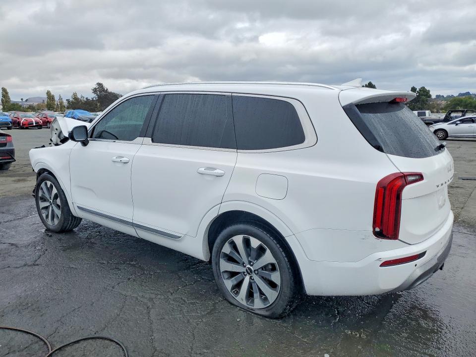 Photo 2 from auction – 2022 KIA TELLURIDE with VIN 5XYP34HC8NG213372