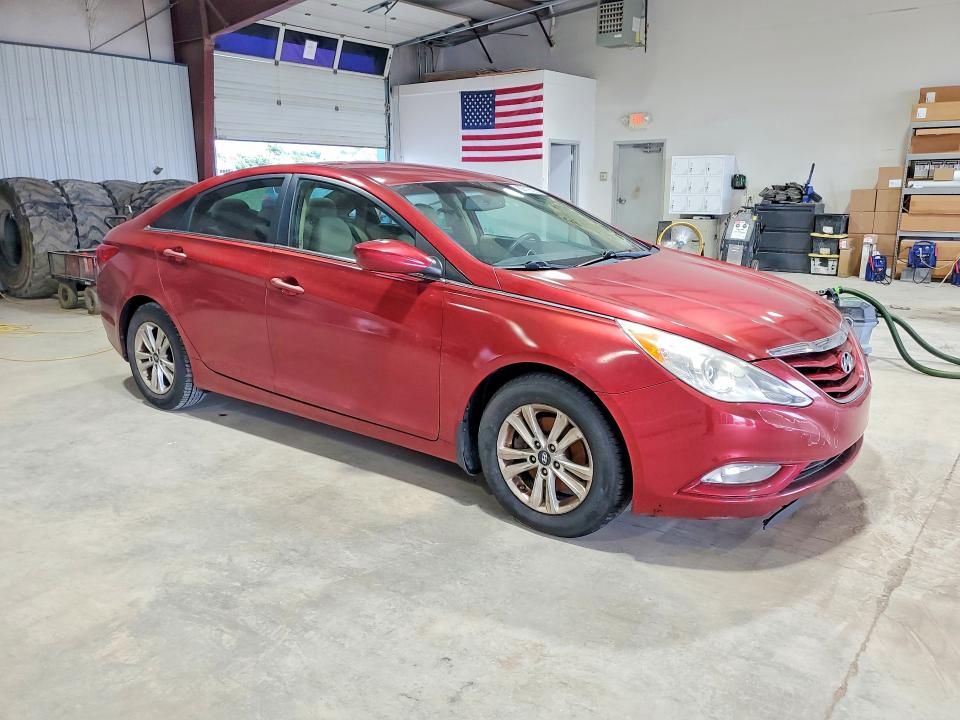Photo 4 from auction – 2013 HYUNDAI SONATA with VIN 5NPEB4AC0DH759658