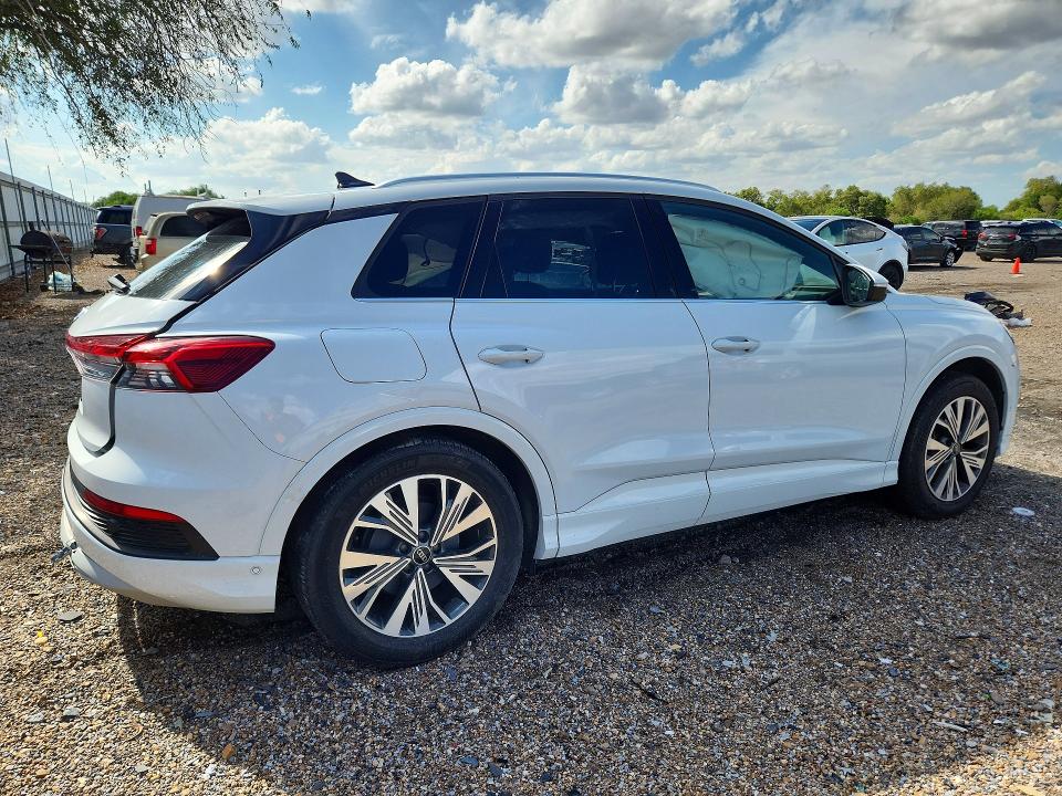 Фото 3 с аукциона – 2023 AUDI Q4 E-TRON с VIN WA1BCBFZ4PP026758