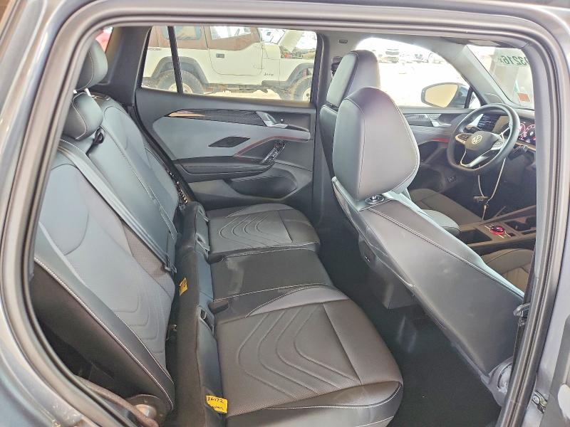 Снимка 11 от търг – 2026 VOLKSWAGEN TIGUAN с VIN 3VVHR7RM9TM023996