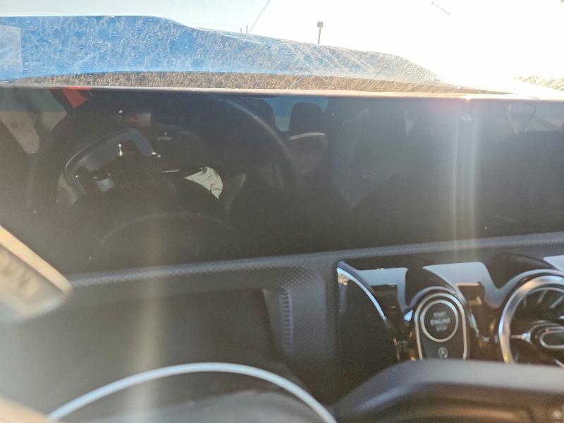 Снимка 9 от търг – 2025 MERCEDES-BENZ CLA с VIN W1K5J5BB6SN524294