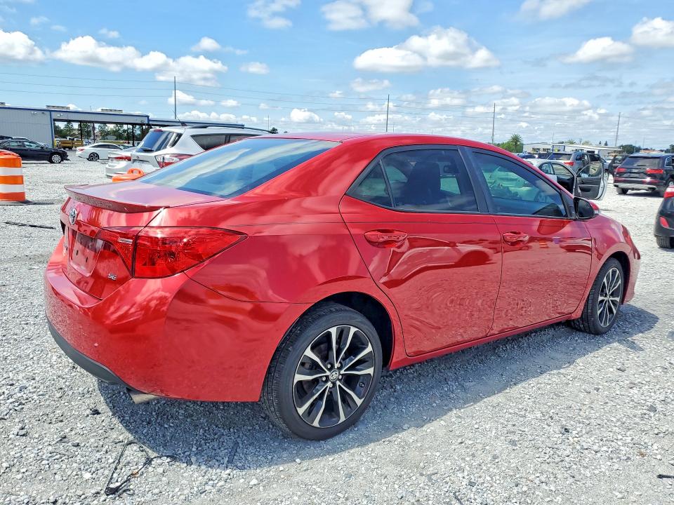 Снимка 3 от търг – 2018 TOYOTA COROLLA с VIN 2T1BURHEXJC023892