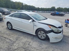 Zdjęcie 4 z aukcji – 2014 HYUNDAI SONATA z VIN KMHEC4A43EA114402
