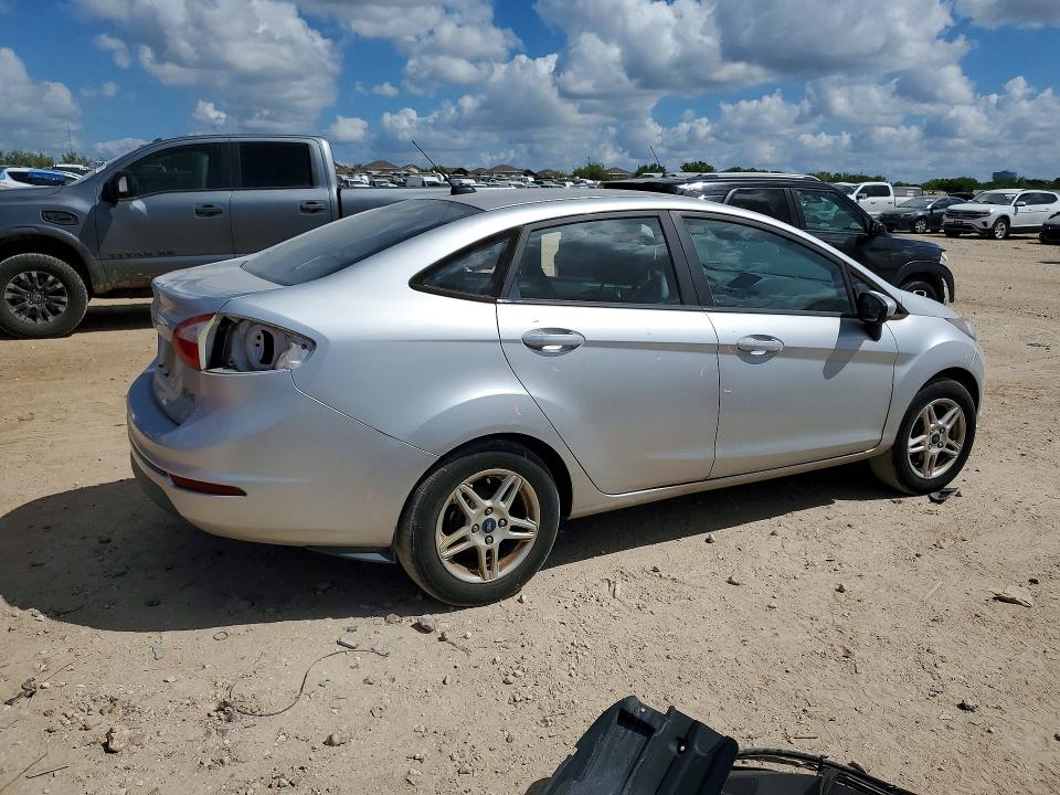 Photo 3 from auction – 2019 FORD FIESTA with VIN 3FADP4BJ5KM124099