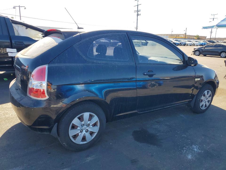 Photo 3 from auction – 2009 HYUNDAI ACCENT with VIN KMHCM36C49U118073