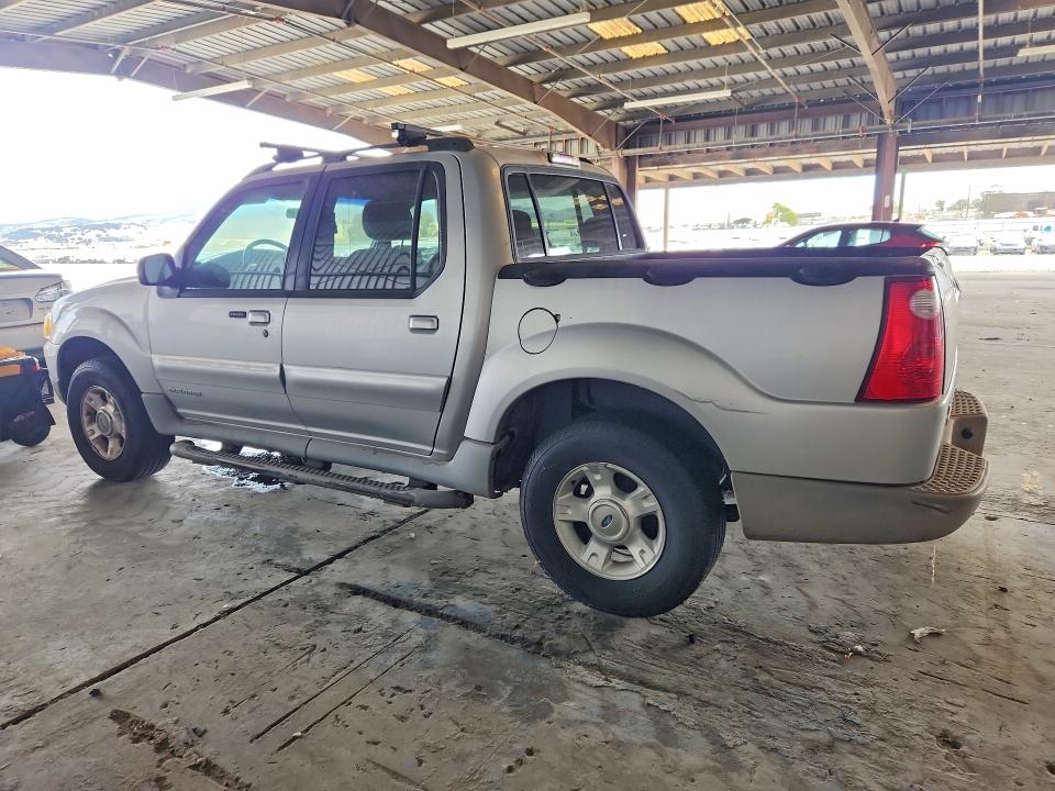Photo 2 from auction – 2002 FORD EXPLORER SPORT TRAC with VIN 1FMZU77E82UB94838