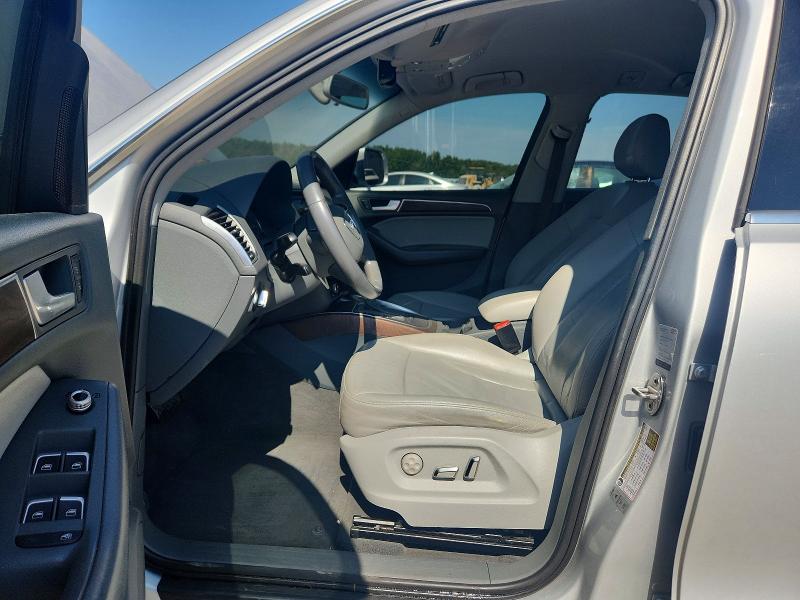 Photo 7 from auction – 2014 AUDI Q5 with VIN WA1CFAFP2EA106208