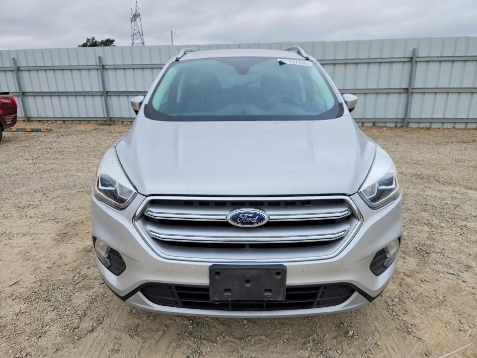 Photo 5 from auction – 2017 FORD ESCAPE with VIN 1FMCU0J97HUF08822