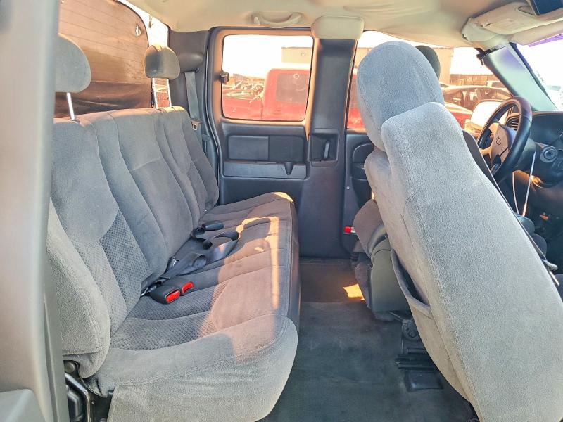 Снимка 10 от търг – 2005 CHEVROLET SILVERADO с VIN 2GCEC19T651252704