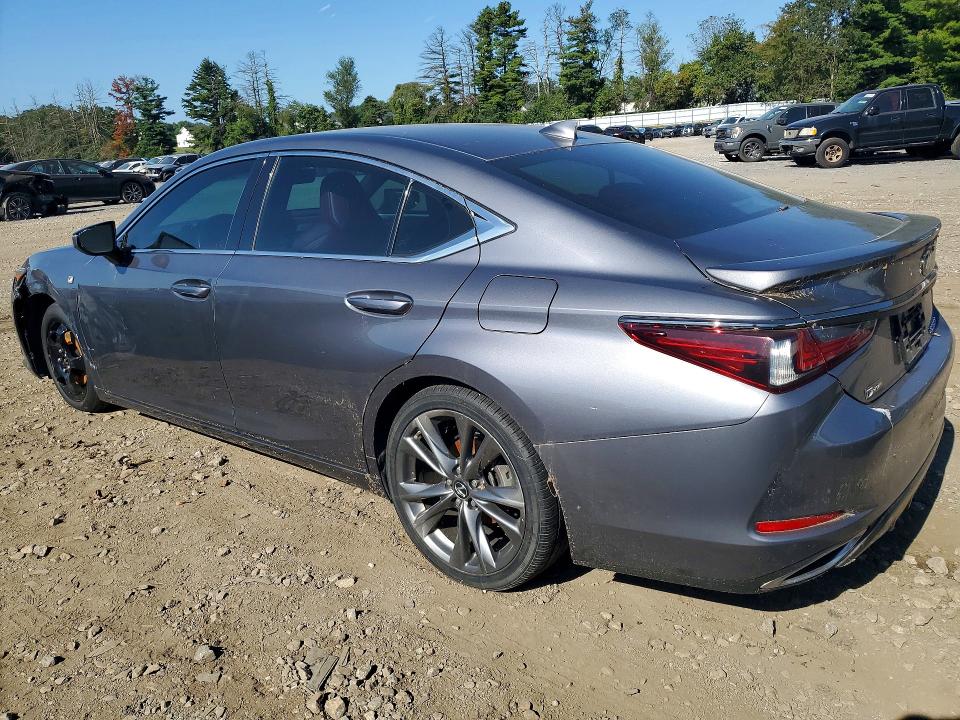 Photo 2 from auction – 2019 LEXUS ES with VIN 58ABZ1B13KU051129