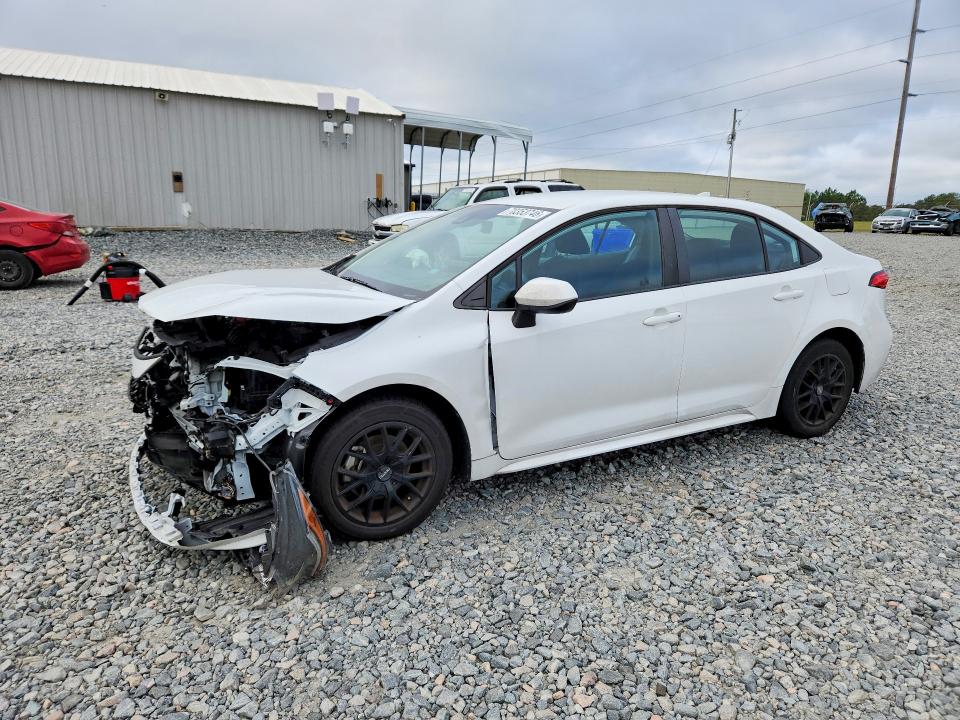 TOYOTA COROLLA 2022 with VIN 5YFEPMAE2NP386968 - Photo from auction
