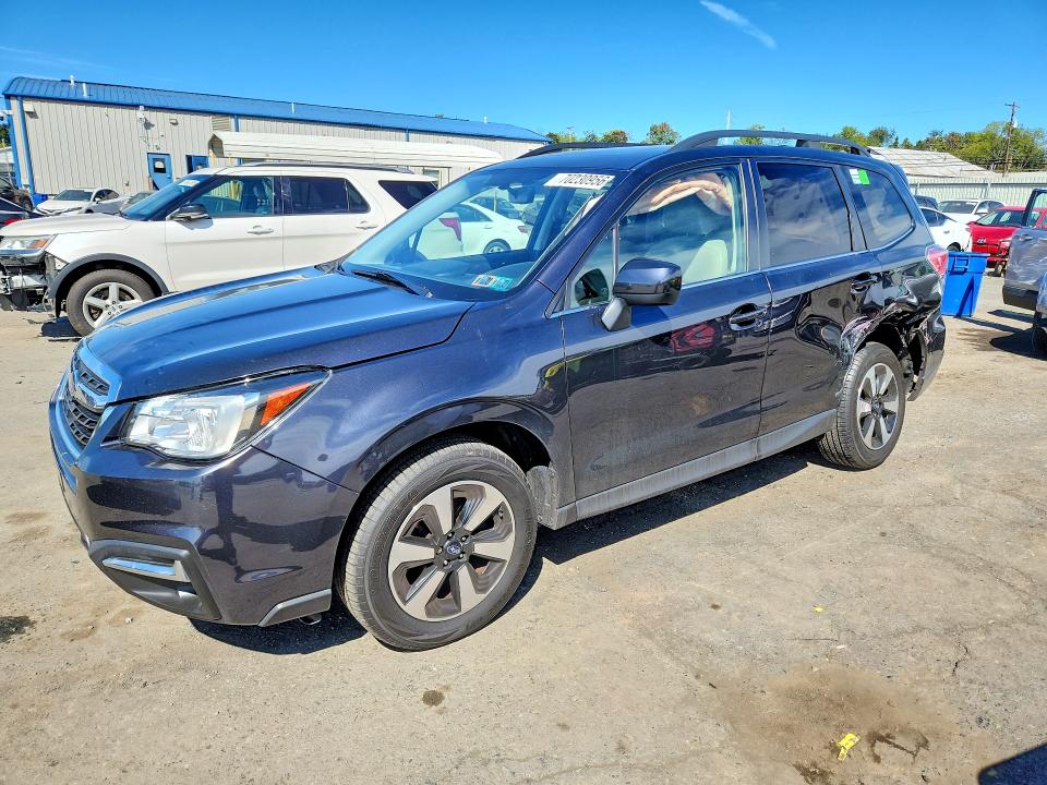 SUBARU FORESTER 2017 с VIN JF2SJALC3HH433120 - Фото с аукциона