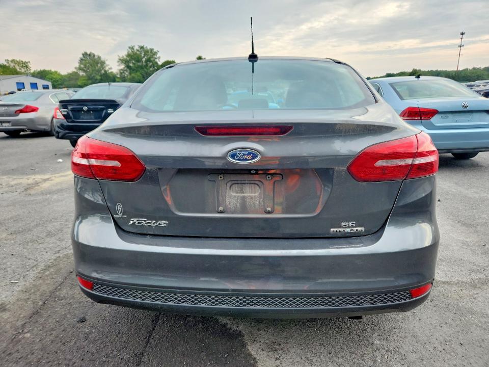 Photo 6 from auction – 2015 FORD FOCUS with VIN 1FADP3F25FL378951