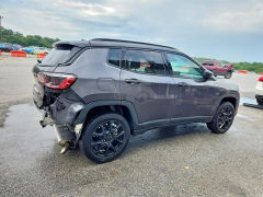 Zdjęcie 3 z aukcji – 2024 JEEP COMPASS z VIN 3C4NJDBN4RT157615